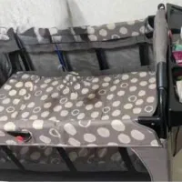 تخت و پارک کودک سالم و تمیز