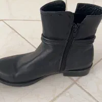 چکمه نو