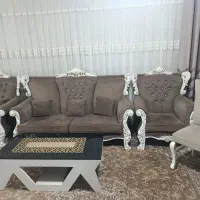 مبل نه نفره همراه با میز وعسلی