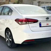 سراتو 2017 سفید