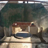 یک دستگاه پرس موزاییک سازی