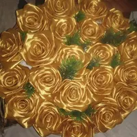 رز گلد طلایی شیک