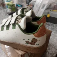 کتونی دخترانه پسرانه سایز ۳۴ و ۳۵ اورجینال