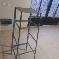 چهارپایه آهنی بلند