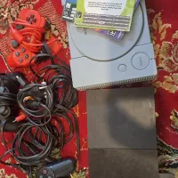 فروش دوعدد پلی ۱ نو هستش و پلی ۲ کپی خور با فلش