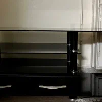 میز تلوزیون شیشه ای ترک