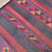 گلیم دستباف سالم 4/5 متری یک ملیون و هشتصد