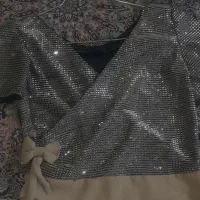 شمیز سایز ۳۸ تا ۴۰و مانتو سایز۴۰ به ۳۸ و ۴۶میخوره|لباس|اصفهان, گورتان|دیوار