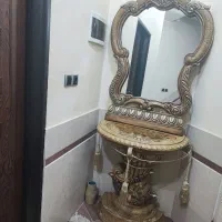 میز کنسول و آینه|بوفه، ویترین، کنسول|کاشان, امیرکبیر|دیوار