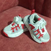 فروش کفش بچه در حدنو سایز های۲۶،۲۳،۲۴