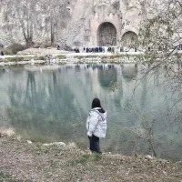 نگهداری مراقب کودک ۱۰ساله دختر