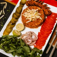 کمک اشپز صبحانه کافه اریکا