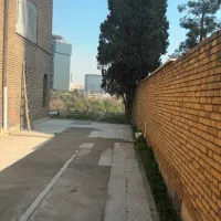 مستغلات ۱۶۰۰متر زمین، ۷۰۰متر بنا|اجارهٔ خانه و ویلا|تهران, یوسف‌آباد|دیوار
