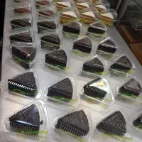 کیک خیس و کیک هویچ اسلایس تکنفره|خوردنی و آشامیدنی|ری, عباسآباد|دیوار