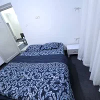 منزل مبله مرکز شهر|اجارهٔ کوتاهمدت آپارتمان و سوئیت|شیراز, باغ تخت|دیوار