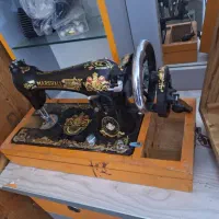 تعدادی وسیله|چرخ خیاطی و ریسندگی|آستانه اشرفیه, |دیوار