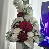 گل مصنوعی کاملا نو