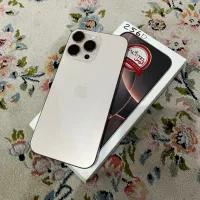 گوشی ایفن ۱۶ پرومکس