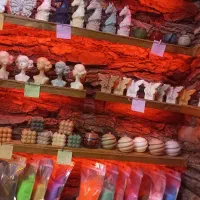 واگذاری کامل گالری شمع و عود نقش جهان