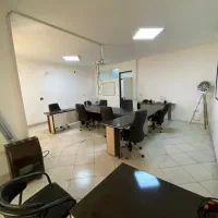اجاره واحد اداری ۷۰ متری بر خیابان شیخ تاج