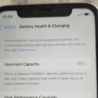 ایفون 11نرمال سفید در حد بدون خط خش|موبایل|مشهد, منزل آباد|دیوار