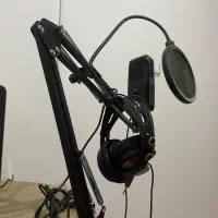 میکروفون+هدفون و وسایل کامل