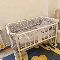 تخت کنار مادر|تخت و صندلی بچه|رشت, آتشگاه|دیوار