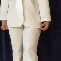 کت شلوار و کت تک|لباس|اصفهان, برازنده|دیوار