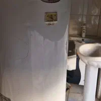 آبگرمکن ایستاده بدون عیب