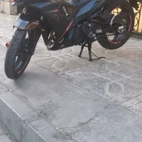 لاکی ۱۸۵ مدل ۴۰۱