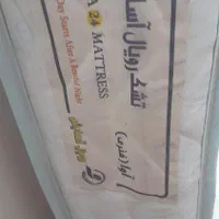 تشکتختخواب سالم وتمیز بدون یک ذره فر و رفتگی