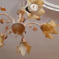 لوستر|لوستر و چراغ آویز|اصفهان, کوی ولی عصر|دیوار