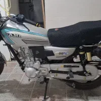 متور۲۰۰ نامی