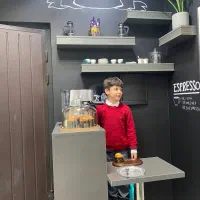 اجاره کافه  نقلی -صندلی  به اسکالپ کار و مژه