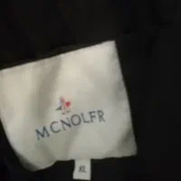 لباس زمستانه در حد نو|لباس|رشت, آزادگان|دیوار