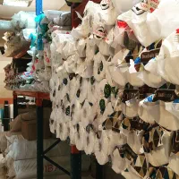 پخش انواع لایی چسب و آستری و لوازم خیاطی