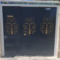 خانه ای دو طبقه ونیم خیابان لاوان کوچه۳۲ ابوالفضل