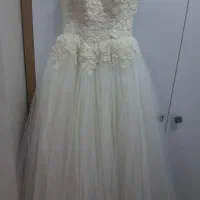 لباس عروس به همراه ژپون تور شنل