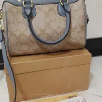 کیف مارک کوچ|کیف، کفش، کمربند|رباط‌کریم, رباط‌کریم|دیوار