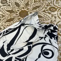 لباس بچگانه|کفش و لباس بچه|گنبد کاووس, |دیوار