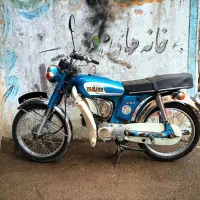 یاماها ۱۰۰ دولوکس کاوازاکی