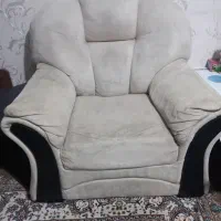 مبل راحتی ۷ نفره  + میزغذاخوری ۸ نفره