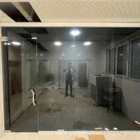 نصب و تعمیر تخصصی شیشه سکوریت|خدمات پیشه و مهارت|تبریز, |دیوار