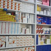 پرسنل آرایشی بهداشتی جهت کار در داروخانه