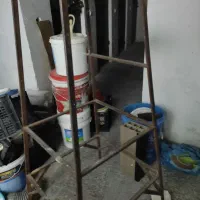 چهارپایه فلزی|صندلی و نیمکت|خرم‌آباد, |دیوار