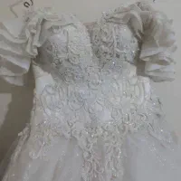 لباس عروس مزون هستی