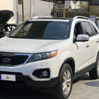 سورنتو ۲۰۱۱ بی رنگ