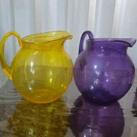دوعدد پارچ بزرگ