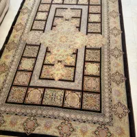 فرش ماشینی شش متری در حد نو بدون زدگی و پارگی