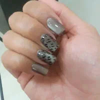 ناخن کار حرفه ای